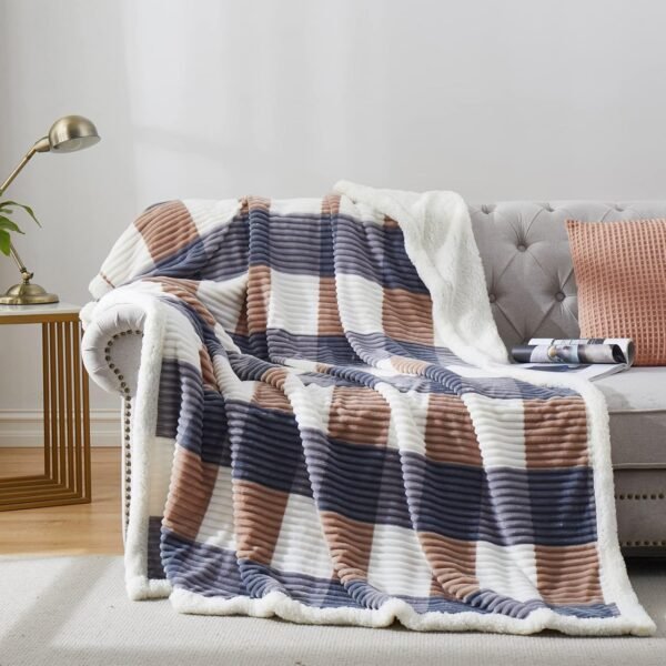 Blanket Twin Plaid Thick Bed Blanket, 60”*80” Super Soft Flannel Fuzzy Fleece Reversible Velvet Plush Warm Blanket for Couch(Grey-Check, 60"*80")