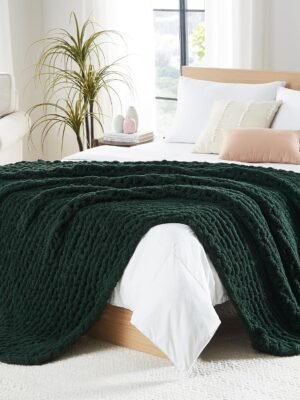 Chunky Knit Blanket Throw - Soft Chunky Throw Blanket 50x60: 100% Hand Kintted Chenile Crochet Throw Blanket for Couch - Large Cable Knit Chunky Blanket for Home Decor(Olive Green)