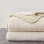 bedding Cream 50 x 63 Inches Acrylic Cable Knit Throw Blanket - Thick, Soft, Big, Cozy Beige Knitted Fleece Blankets for Couch, Sofa, Bed - Large Coverlet All Season