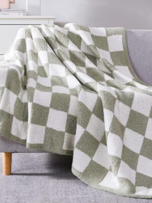 Checkered Throw Blanket, Sage Green Microfiber Soft Cozy Fluffy Warm Hand Made Throw Blankets for Couch, Sofa, Chair, Bed, Camping, Picnic, Travel Lightweight Bed Blanket - 50"*70"