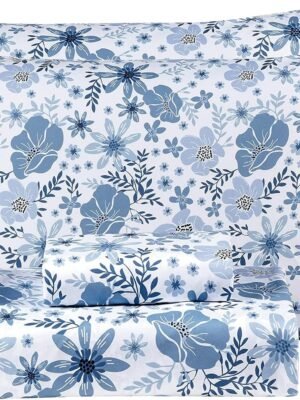 Full-size sheet set - Four-piece soft and breathable microfiber sheet set - blue and white floral pattern, full size - includes a deep-pocket, non-slip floral fitted sheet, suitable for all seasons.